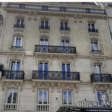 Apartment Spacieux A Deux Pas De Notre-dame *